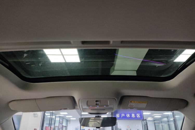Used Roewe i5 2021 Revised Version 1.5L CVT Diamond Edition Headliner
