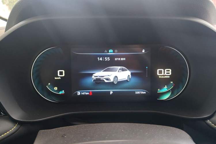 Used Roewe i5 2021 Revised Version 1.5L CVT Diamond Edition Instrument Cluster