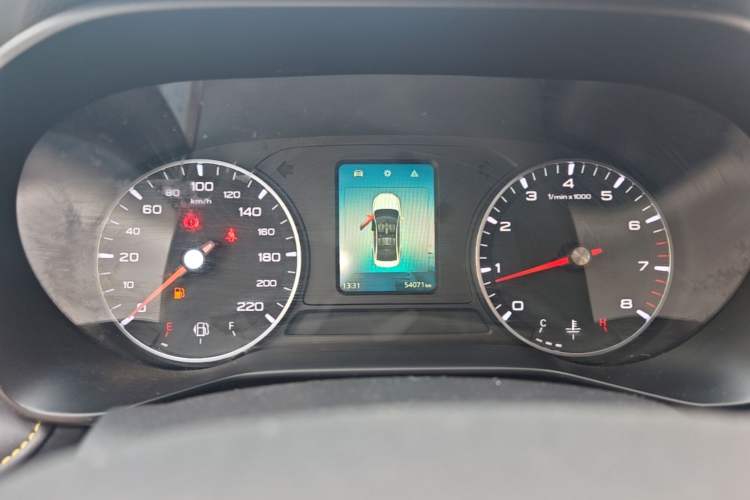 Used Roewe i5 2021 1.5L Manual Diamond Edition Instrument Cluster