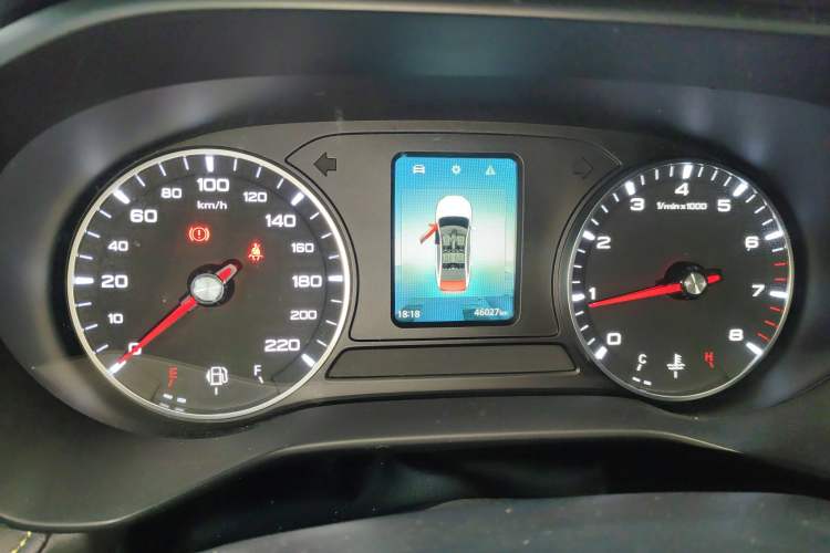 Used Roewe i5 2021 1.5L Manual Platinum Edition Instrument Cluster