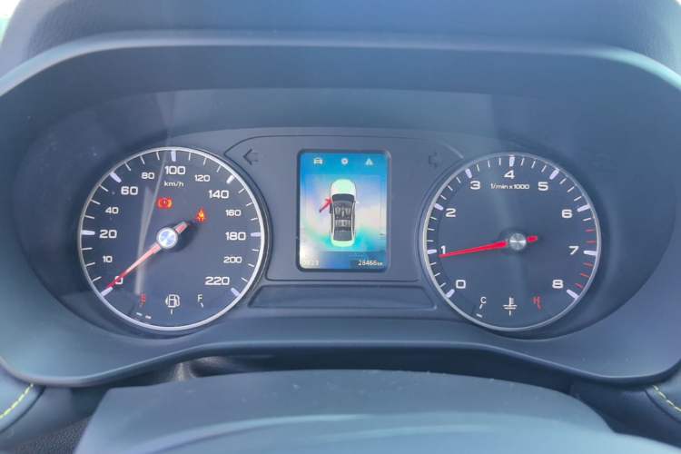Used Roewe i5 2021 1.5L Manual Diamond Edition Instrument Cluster