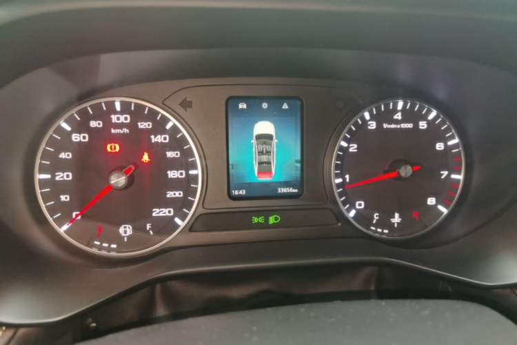 Used Roewe i5 2021 1.5L Manual Platinum Edition Instrument Cluster