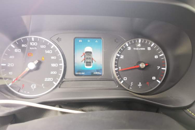 Used Roewe i5 2021 1.5L Manual Platinum Edition Instrument Cluster