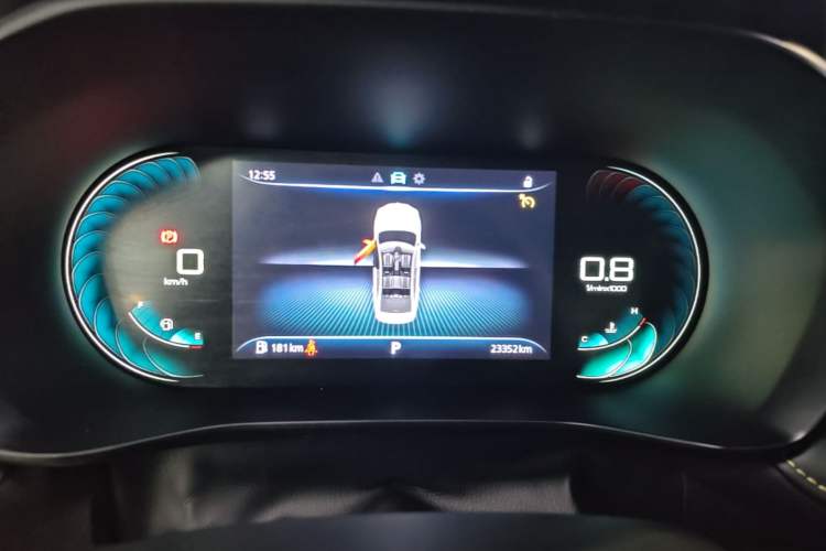 Used Roewe i5 2021 Revised Version 1.5L CVT Diamond Edition Instrument Cluster