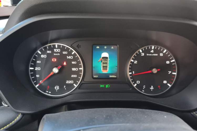 Used Roewe i5 2021 1.5L Manual Diamond Edition Instrument Cluster