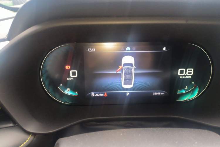 Used Roewe i5 2021 1.5L CVT Diamond Edition Instrument Cluster