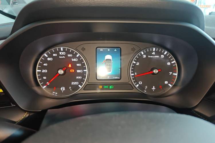 Used Roewe i5 2021 1.5L CVT Platinum Edition Instrument Cluster