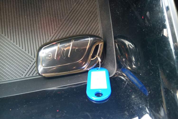 Used Roewe i5 2021 1.5L Manual Platinum Edition Interior 1