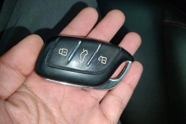 Used Roewe i5 2021 1.5L CVT Platinum Edition Interior 1