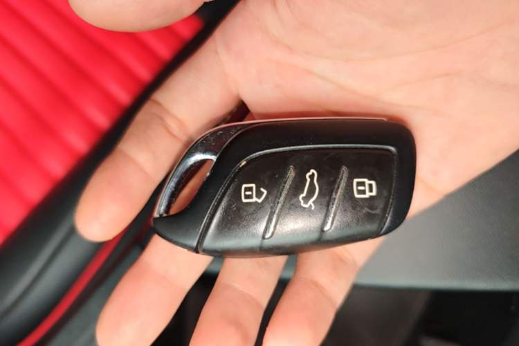 Used Roewe i5 2021 1.5L CVT Platinum Edition Interior 1