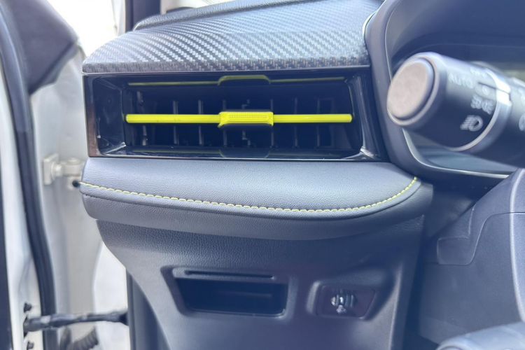 Used Roewe i5 2021 1.5L CVT Diamond Edition Interior 10