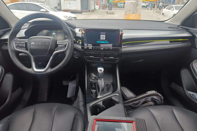 Used Roewe i5 2021 Revised Version 1.5L CVT Diamond Edition Interior 2