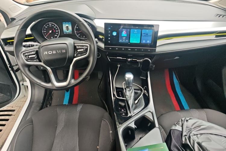 Used Roewe i5 2021 1.5L CVT Platinum Edition Interior 2