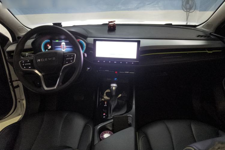 Used Roewe i5 2021 Revised Version 1.5L CVT Diamond Edition Interior 2