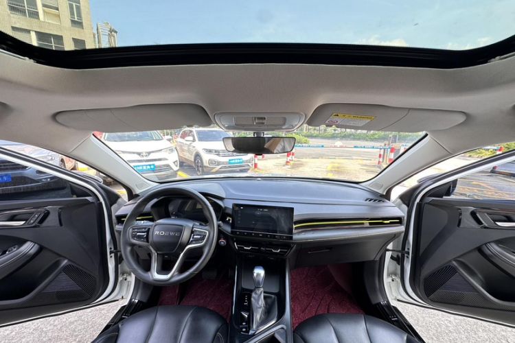 Used Roewe i5 2021 1.5L CVT Diamond Edition Interior 6