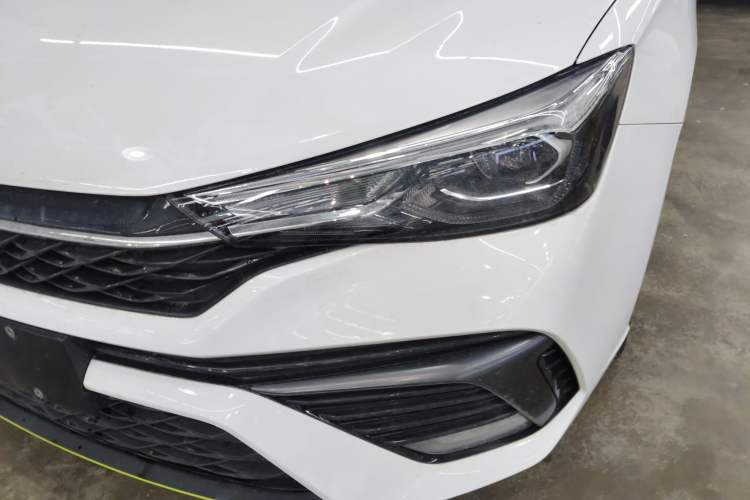 Used Roewe i5 2021 1.5L Manual Platinum Edition Left Front Headlight