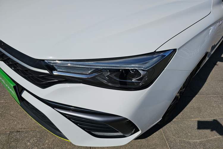 Used Roewe i5 2021 1.5L CVT Platinum Edition Left Front Headlight