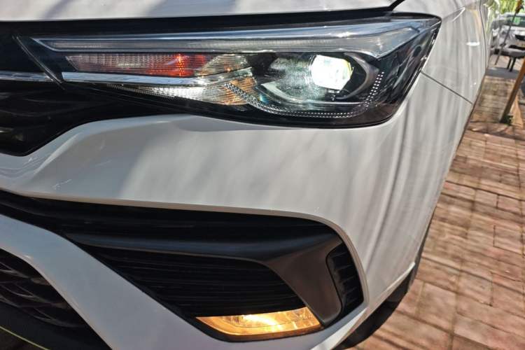 Used Roewe i5 2021 1.5L CVT Platinum Edition Left Front Headlight