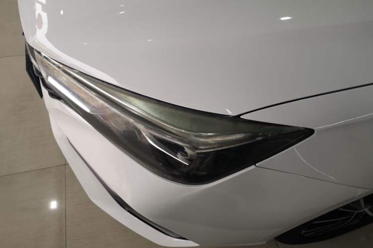 Used Roewe i5 2021 1.5L Manual Platinum Edition Left Front Headlight