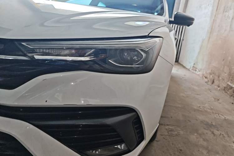 Used Roewe i5 2021 1.5L CVT Diamond Edition Left Front Headlight
