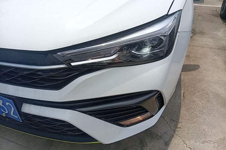 Used Roewe i5 2021 1.5L CVT Platinum Edition Left Front Headlight