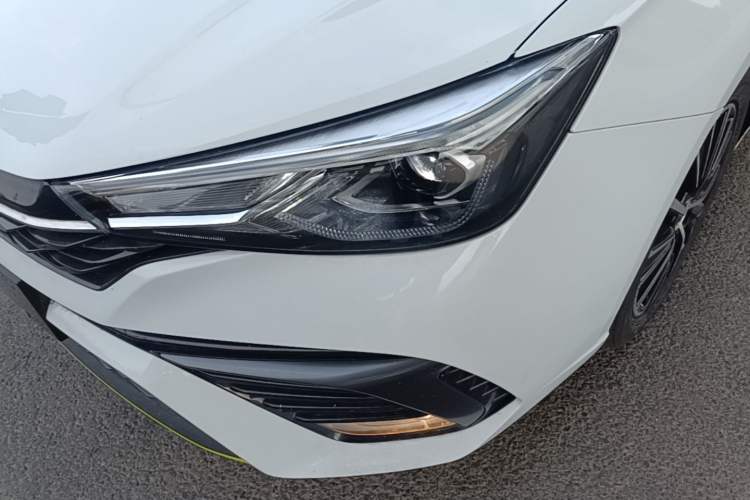 Used Roewe i5 2021 1.5L Manual Platinum Edition Left Front Headlight