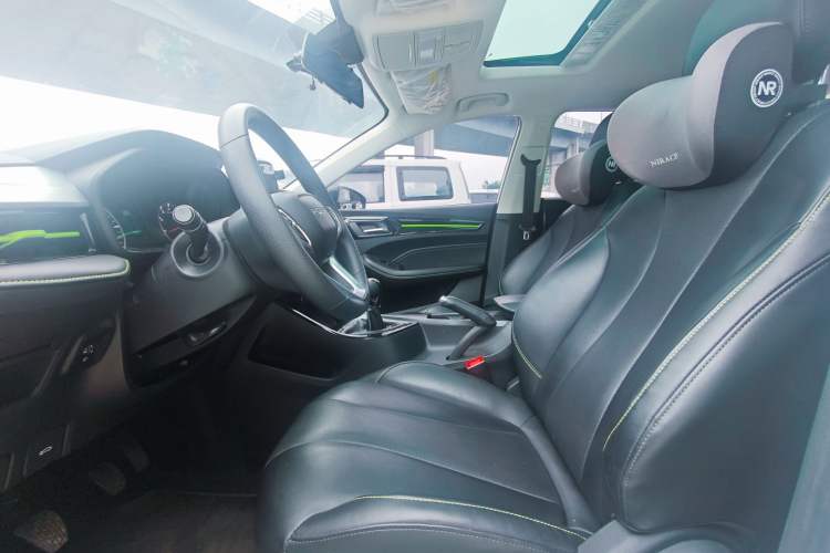 Used Roewe i5 2021 1.5L Manual Diamond Edition Left Front Seat