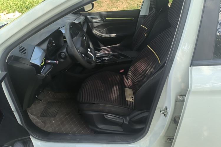 Used Roewe i5 2021 1.5L CVT Platinum Edition Left Front Seat