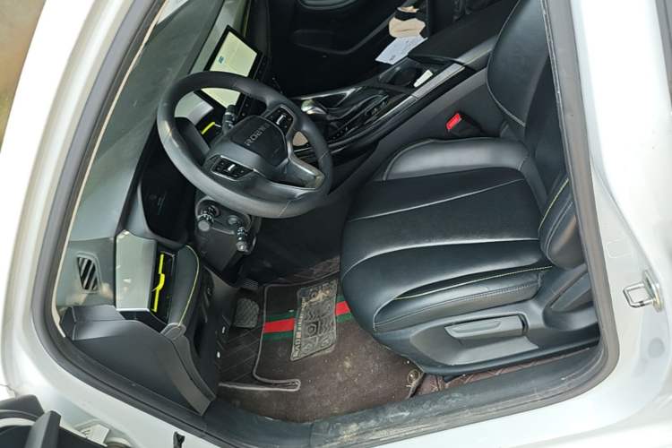 Used Roewe i5 2021 1.5L CVT Diamond Edition Left Front Seat