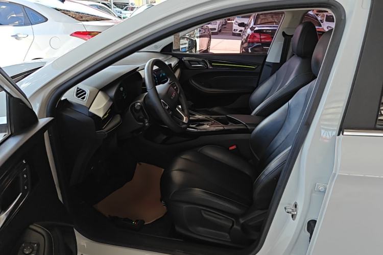 Used Roewe i5 2021 Revised Version 1.5L CVT Diamond Edition Left Front Seat