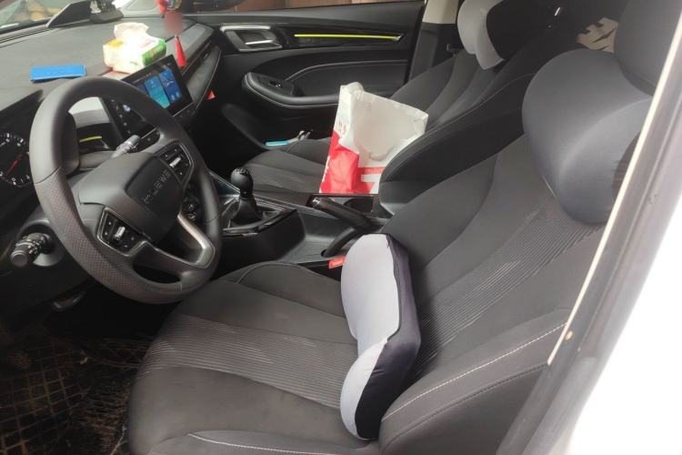 Used Roewe i5 2021 1.5L Manual Platinum Edition Left Front Seat