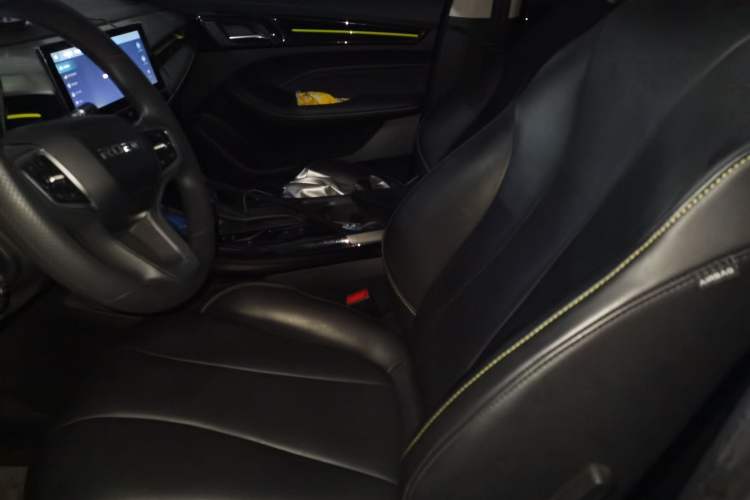 Used Roewe i5 2021 1.5L CVT Starry Edition Left Front Seat
