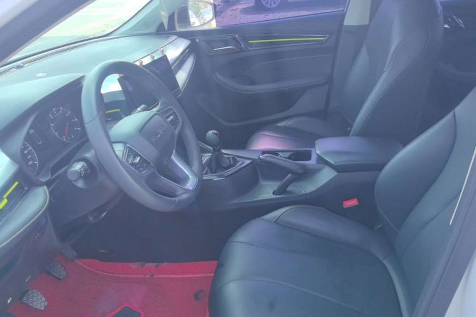 Used Roewe i5 2021 1.5L Manual Diamond Edition Left Front Seat