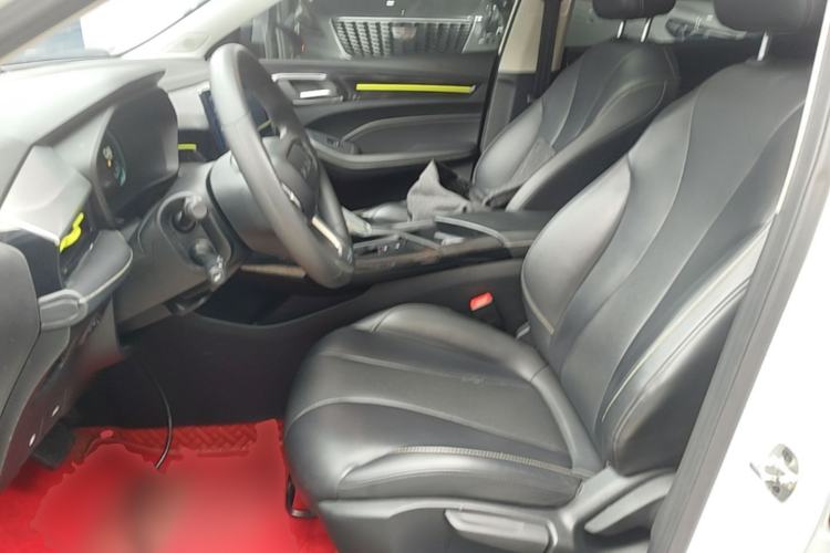 Used Roewe i5 2021 1.5L CVT Diamond Edition Left Front Seat