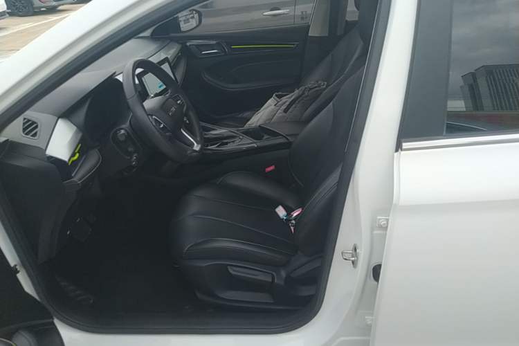 Used Roewe i5 2021 1.5L CVT Diamond Edition Left Front Seat