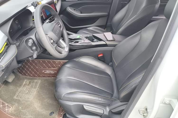 Used Roewe i5 2021 1.5L CVT Diamond Edition Left Front Seat