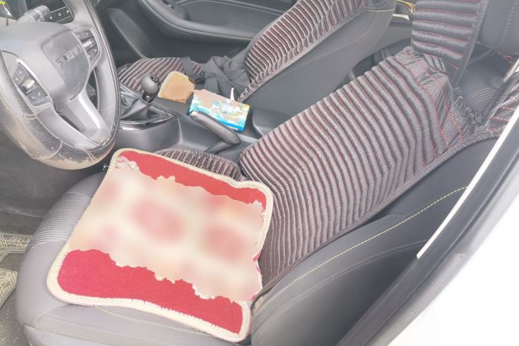 Used Roewe i5 2021 1.5L Manual Platinum Edition Left Front Seat