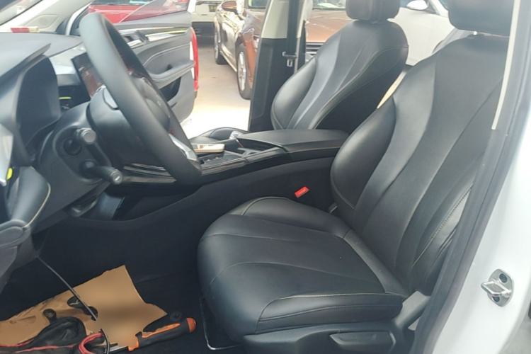 Used Roewe i5 2021 1.5L CVT Diamond Edition Left Front Seat