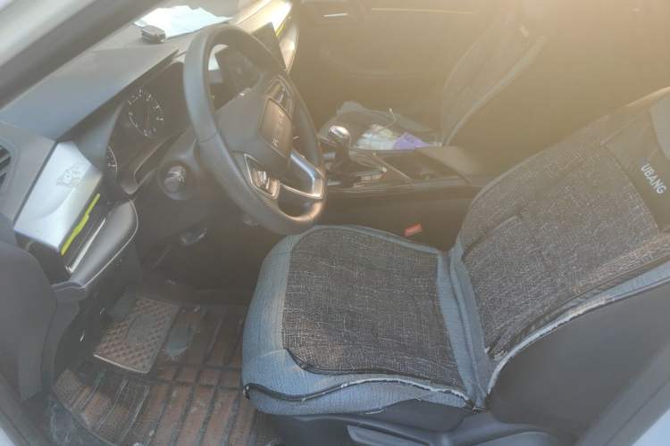 Used Roewe i5 2021 1.5L CVT Platinum Edition Left Front Seat