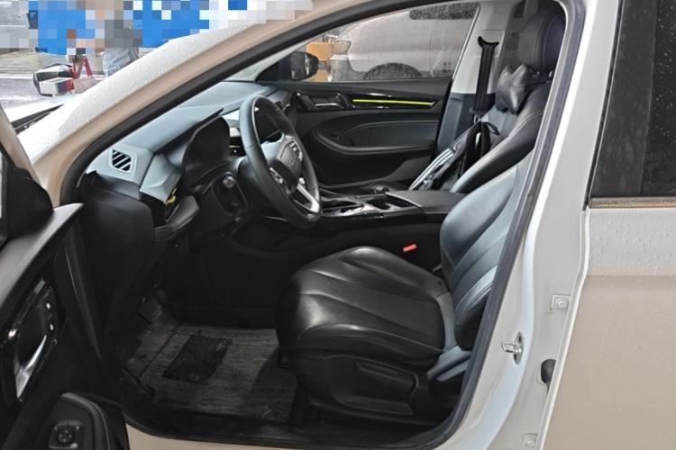 Used Roewe i5 2021 1.5L CVT Diamond Edition Left Front Seat