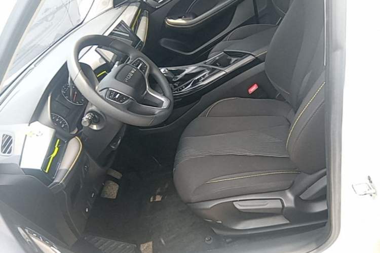 Used Roewe i5 2021 1.5L CVT Platinum Edition Left Front Seat