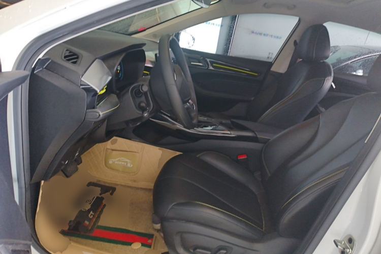 Used Roewe i5 2021 1.5L CVT Platinum Edition Left Front Seat