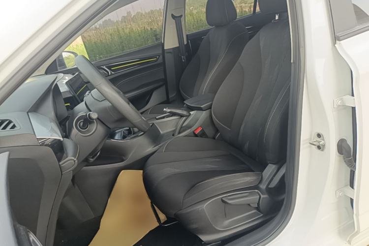 Used Roewe i5 2021 1.5L Manual Platinum Edition Left Front Seat