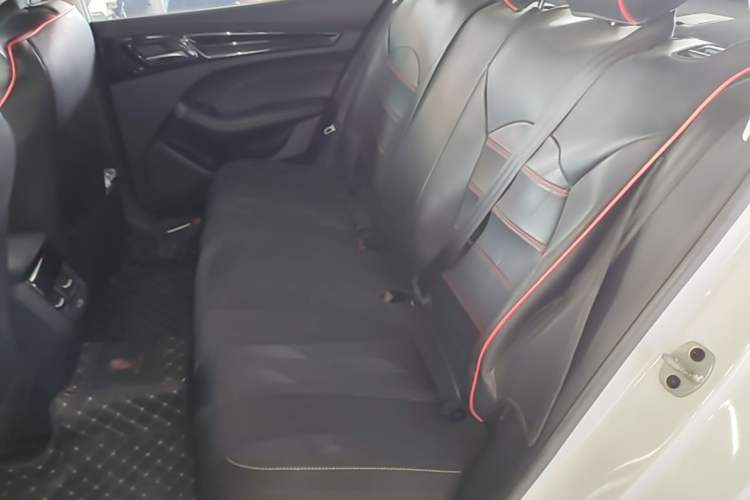 Used Roewe i5 2021 1.5L Manual Platinum Edition Left Rear Seat