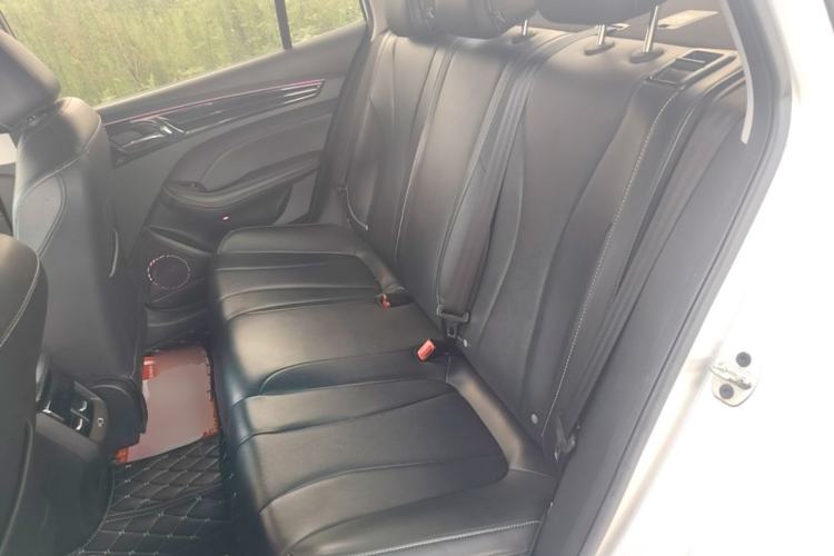 Used Roewe i5 2021 1.5L CVT Black Gold Edition Left Rear Seat