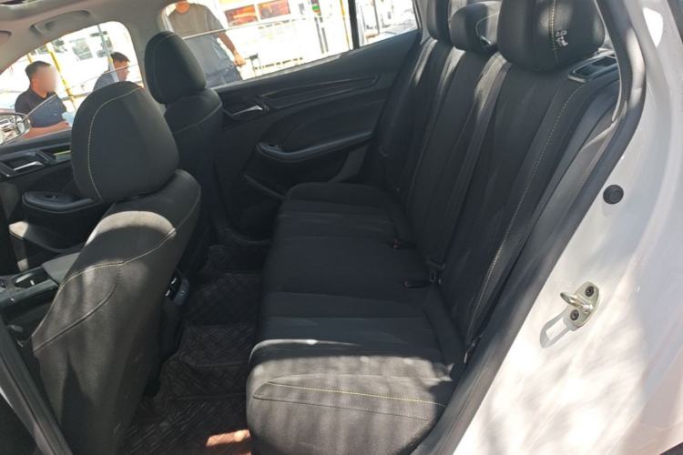 Used Roewe i5 2021 1.5L CVT Platinum Edition Left Rear Seat