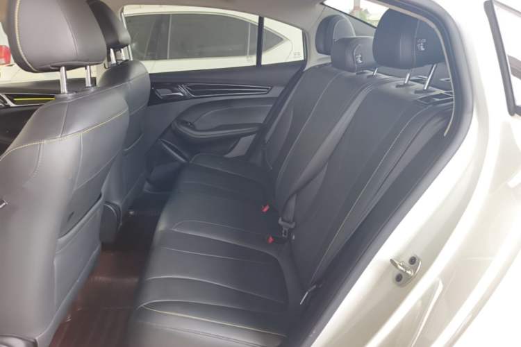 Used Roewe i5 2021 1.5L Manual Comfort Edition Left Rear Seat