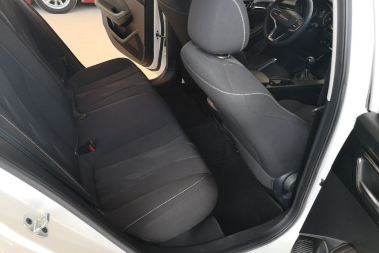 Used Roewe i5 2021 1.5L Manual Platinum Edition Left Rear Seat