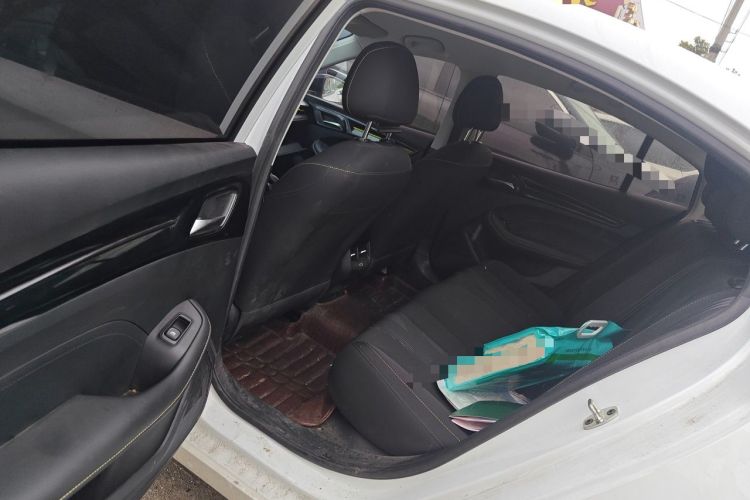 Used Roewe i5 2021 1.5L Manual Platinum Edition Left Rear Seat