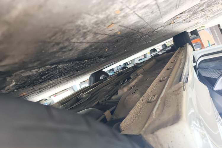 Used Roewe i5 2021 1.5L Manual Diamond Edition Left Side Sill